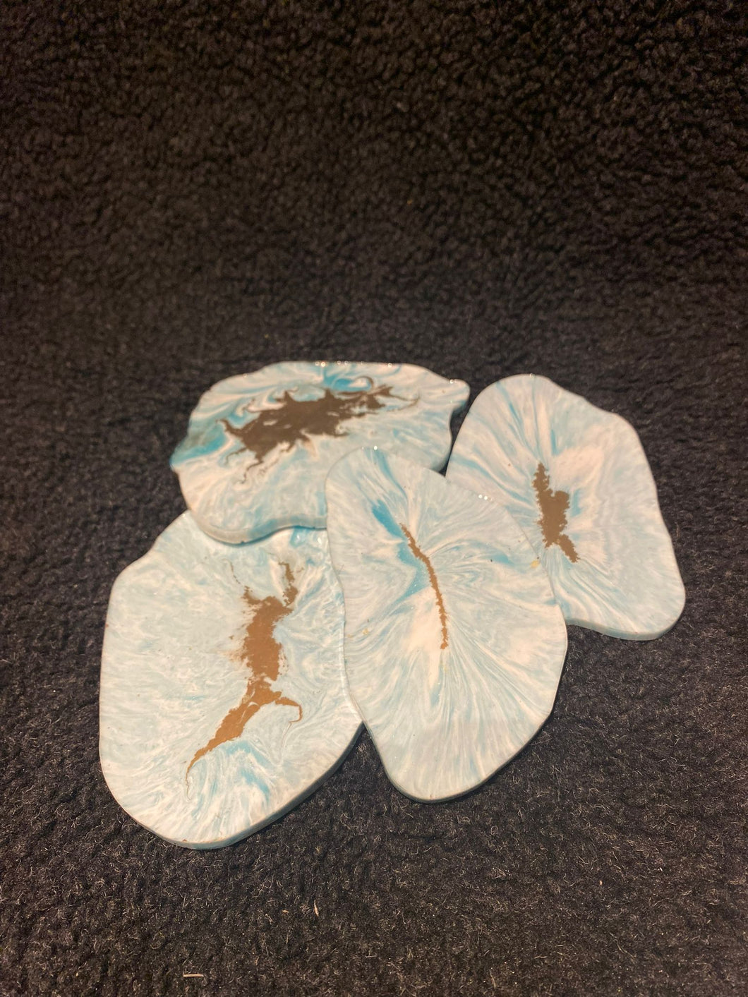 Onderzetters - Dirty Pour Blauw Wit Goud Design